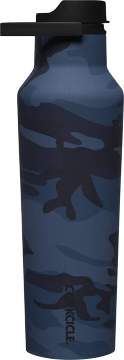 Corkcicle Sport Canteen Bottle - 20 Oz|-|Bouteille Sport Canteen - 20 Onces -Corkcicle Drinkware Deals Store CRK 2020 7ENavy 20Camo